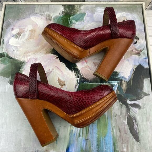 Marni Snakeskin Print Mary Jane Platform Heels in Red Size 36. - Picture 7 of 12